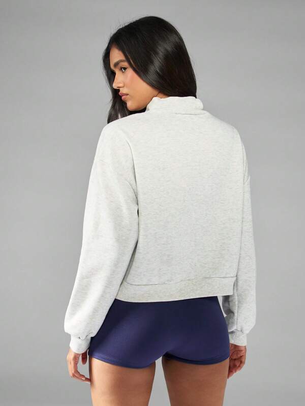 Missguided MISSGUIDED Half Zip Cropped Sweatshirt With Varsity Letter Print