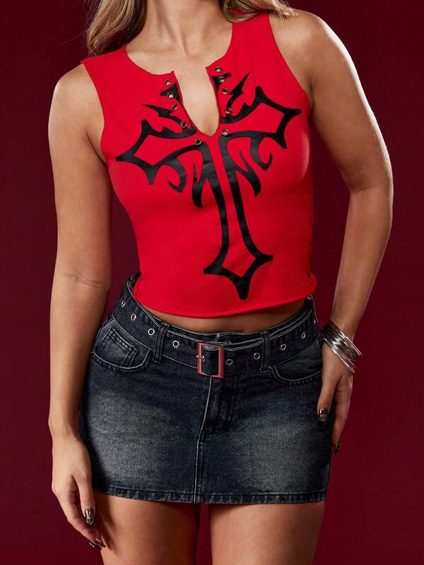 Missguided MISSGUIDED Halloween Sleeveless Tank Top With Gothic Cross Design