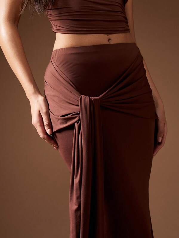 Missguided MISSGUIDED Halter Crop Top High Waist Maxi Skirt Two-Piece Set