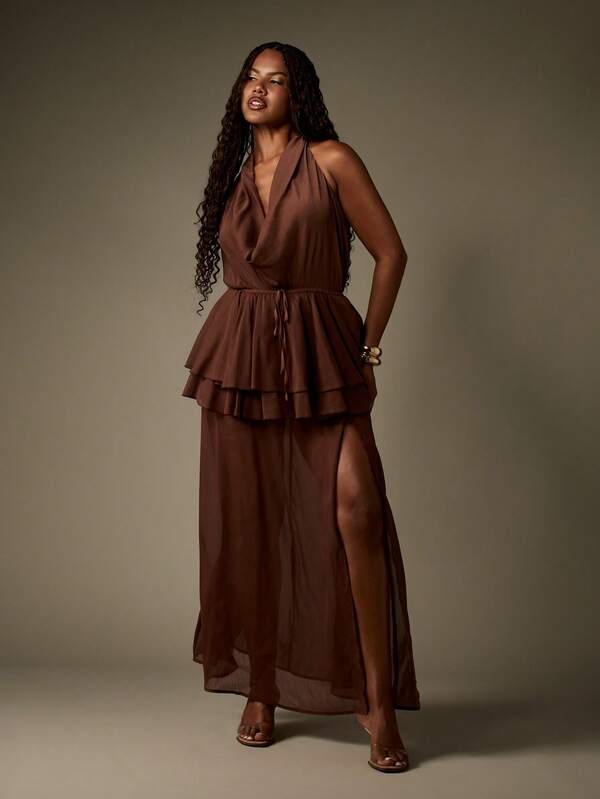 Missguided MISSGUIDED Halter Maxi Dress With Plunge Neckline And Tiered Ruffles