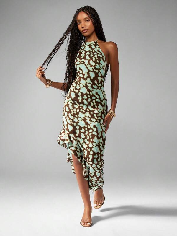 missguided MISSGUIDED Halter Neck Abstract Print Asymmetrical Hem Maxi Dress