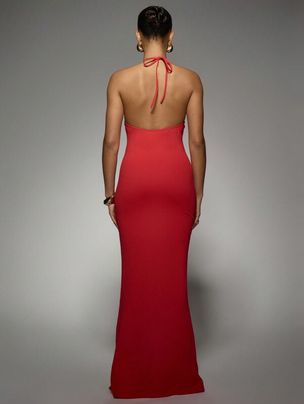 Missguided MISSGUIDED Halter Neck Maxi Dress With Plunge Neckline And Side Slit