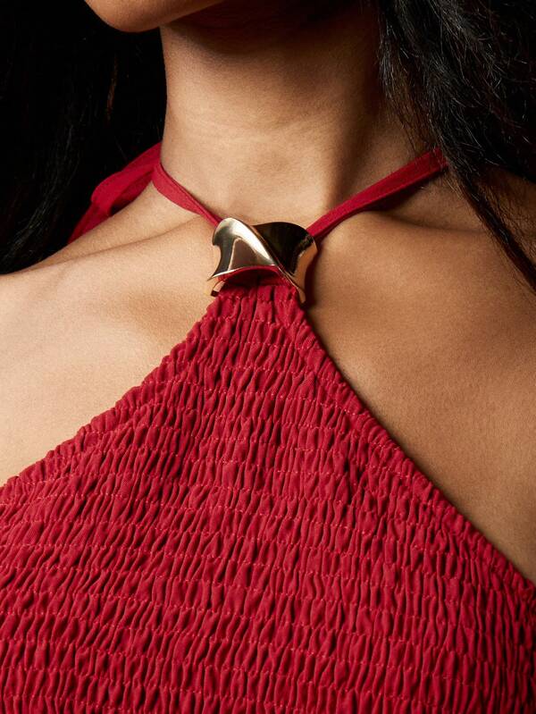 Missguided MISSGUIDED Halter Neck Maxi Dress With Shirred Bodice And Gold Detail