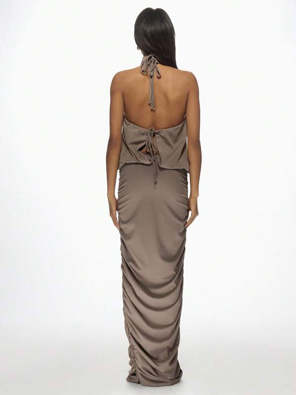 Missguided MISSGUIDED Halter Neck Open Back Draped Design Maxi Dress