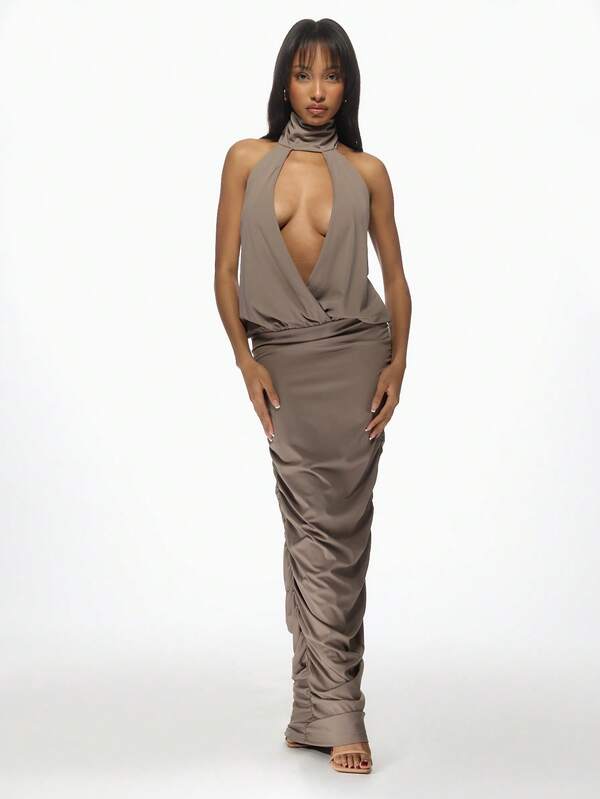 Missguided MISSGUIDED Halter Neck Open Back Draped Design Maxi Dress
