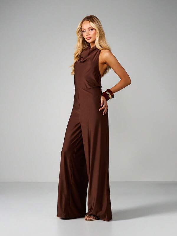 missguided MISSGUIDED Halter Neck Wide Leg Jumpsuit With Backless Cut Out