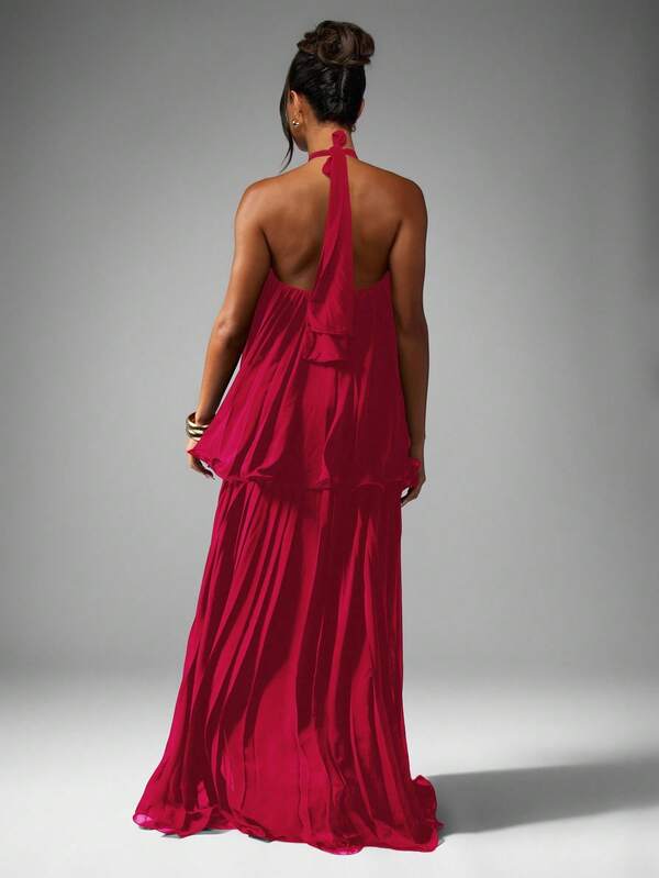 Missguided MISSGUIDED Halterneck Layered Chiffon Maxi Dress With Pleated Details