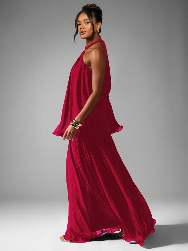 Missguided MISSGUIDED Halterneck Layered Chiffon Maxi Dress With Pleated Details