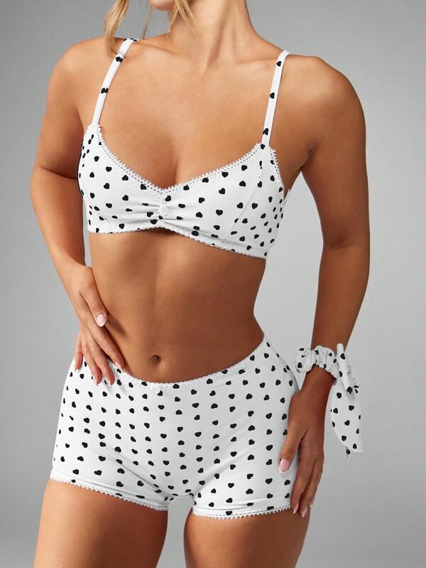 missguided MISSGUIDED Heart Print Bra And Boy Short Set