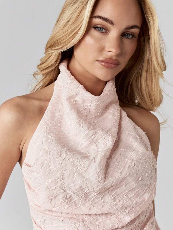 Missguided MISSGUIDED High Neck Halter Lace Top With Cowl Details