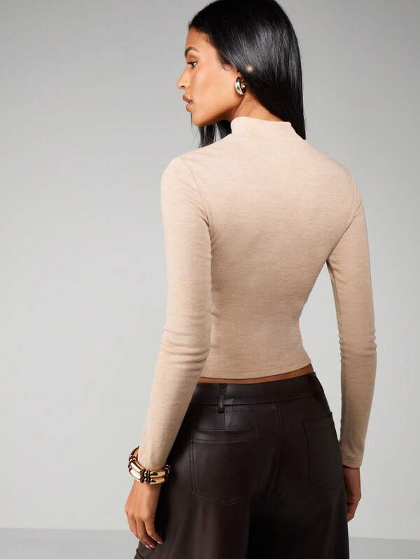 Missguided MISSGUIDED High Neck Ribbed Knit Crop Top
