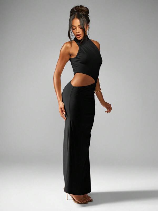 Missguided MISSGUIDED High Neck Sleeveless Maxi Dress With Cut Out