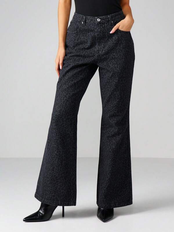 missguided MISSGUIDED High Rise Flared Leopard Print Jeans