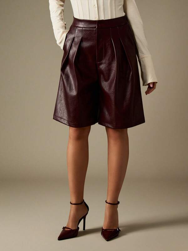 Missguided MISSGUIDED High Rise Pleated Faux Leather Bermuda Shorts