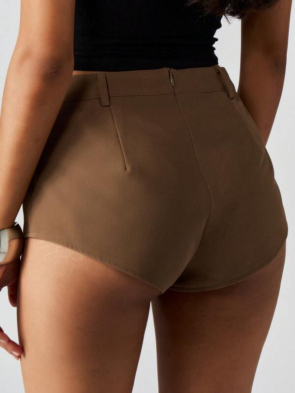 Missguided MISSGUIDED High Waisted Belted Hot Pants