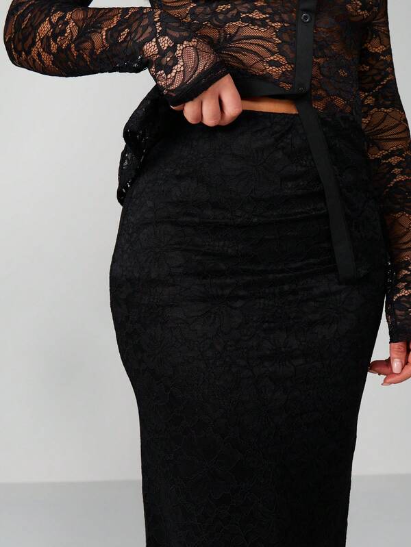 Missguided MISSGUIDED High Waisted Lace Maxi Skirt With Side Split