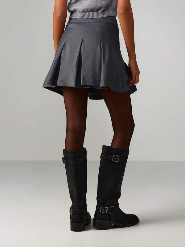 Missguided MISSGUIDED High Waisted Pleated Mini Skirt With Button