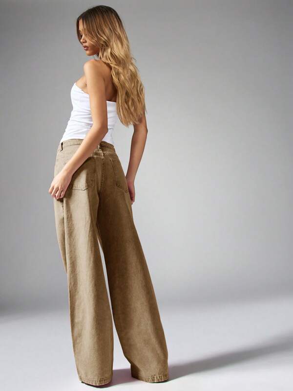 Missguided MISSGUIDED High Waisted Wide Leg Jeans In Classic Retro Style