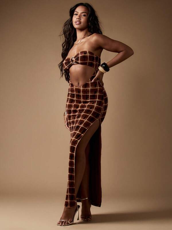 missguided MISSGUIDED Knitted Plaid Pattern Cut Out Side Slit Maxi Dress