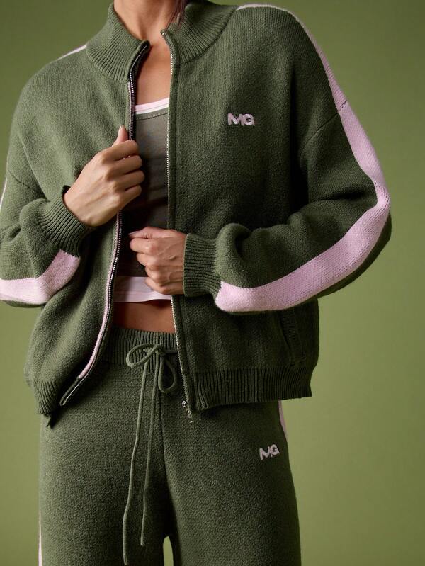 Missguided MISSGUIDED Knitted Track Cardigan With Side Stripe And Logo