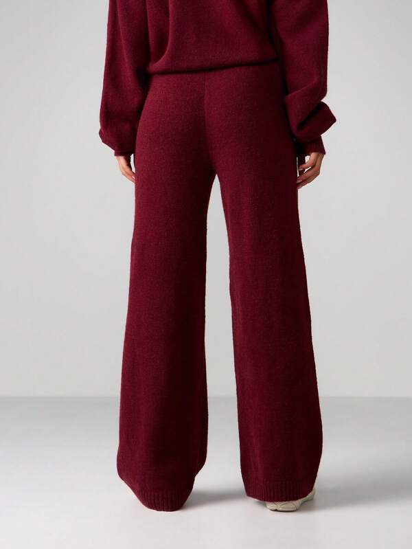 Missguided MISSGUIDED Knitted Wide Leg Sweatpants With Logo