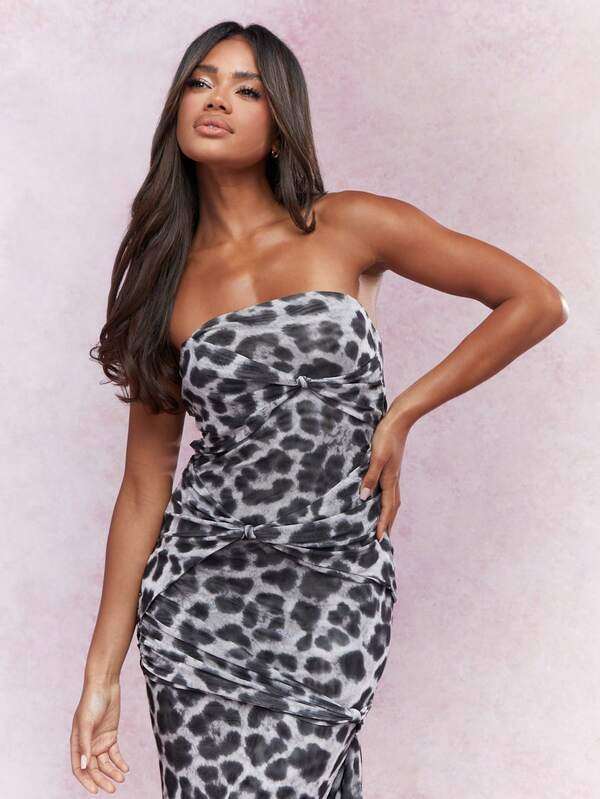 Missguided MISSGUIDED Knot Detail Leopard Print Bandeau Maxi Dress