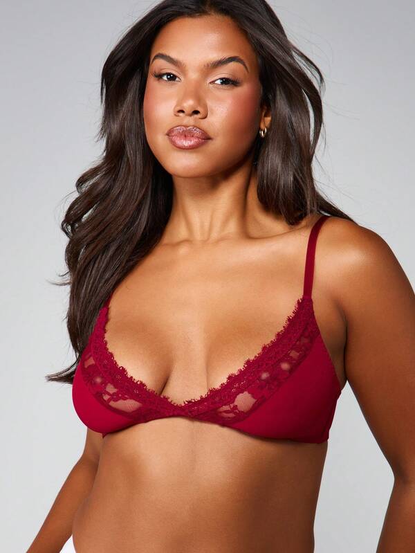 missguided MISSGUIDED Lace Bralette With Eyelash Trim