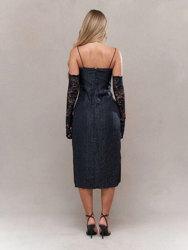 Missguided MISSGUIDED Lace Cupped Textured Side Thigh High Slit Midi Dress With Lace Sleeves