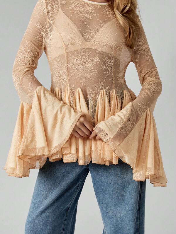 Missguided MISSGUIDED Lace Peplum Blouse With Bell Sleeves