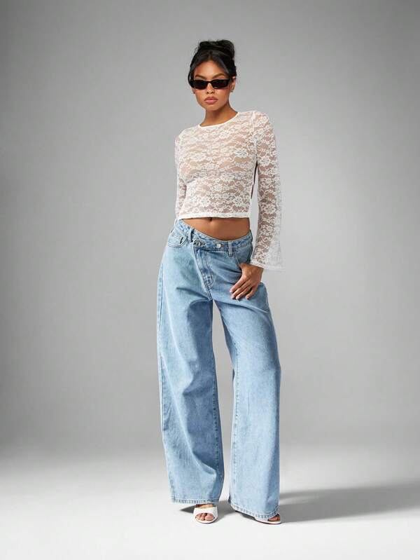 Missguided MISSGUIDED Lace Sheer Crop Top With Open Back