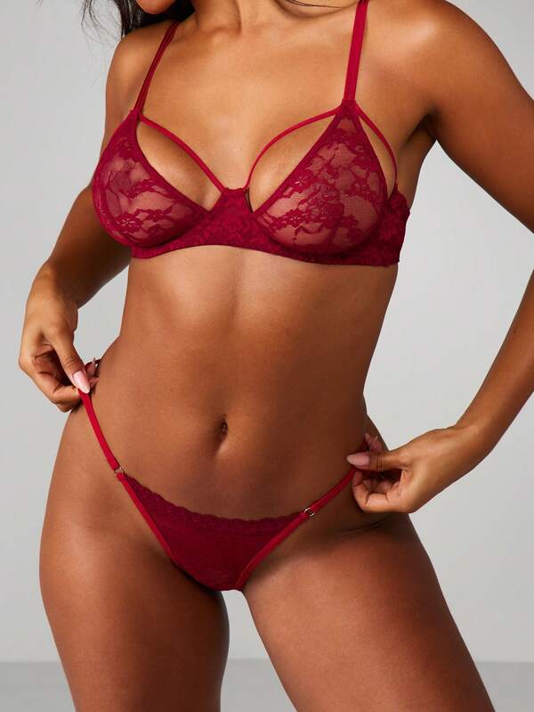 Missguided MISSGUIDED Lace Thong With Floral Design