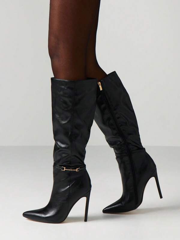 Missguided MISSGUIDED Leather Knee High Stiletto Boots With Chain Detail