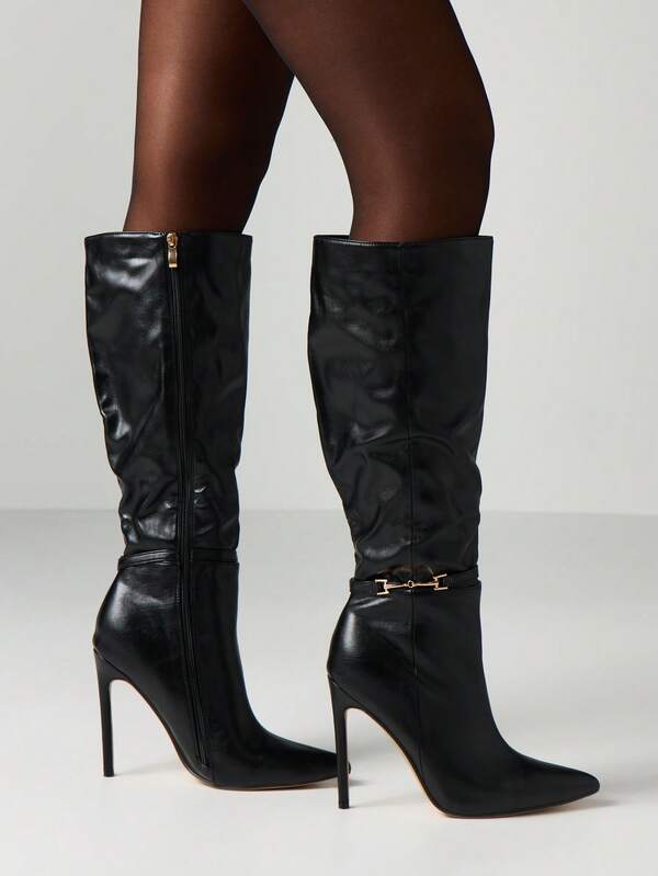 Missguided MISSGUIDED Leather Knee High Stiletto Boots With Chain Detail