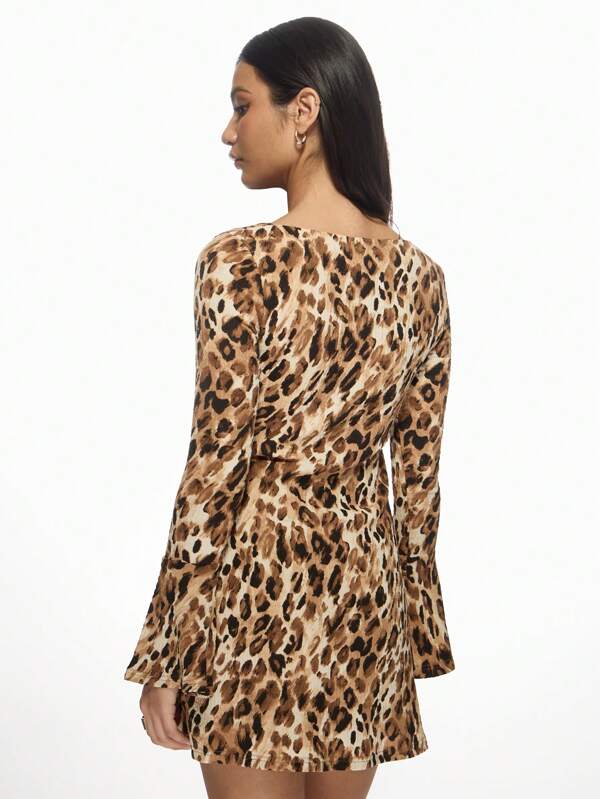 Missguided MISSGUIDED Leopard Print Cut Out Skater Mini Dress With Long Bell Sleeves