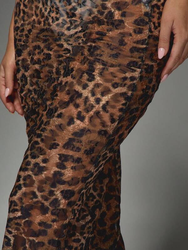 Missguided MISSGUIDED Leopard Print Mesh Maxi Skirt With Lace Pattern