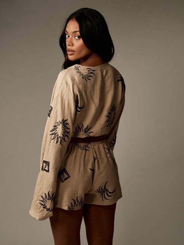 Missguided MISSGUIDED Linen Feel Embroidered Sun Pattern Two Piece Crop Top Shorts Set