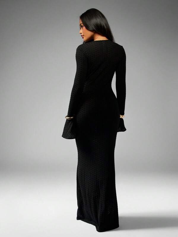 Missguided MISSGUIDED Long Bell Sleeve Textured Knit Floor Length Plunge Neckline Maxi Dresses