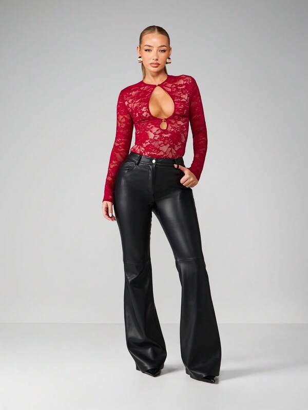 Missguided MISSGUIDED Long Sleeve Lace Bodysuit With Cut Out