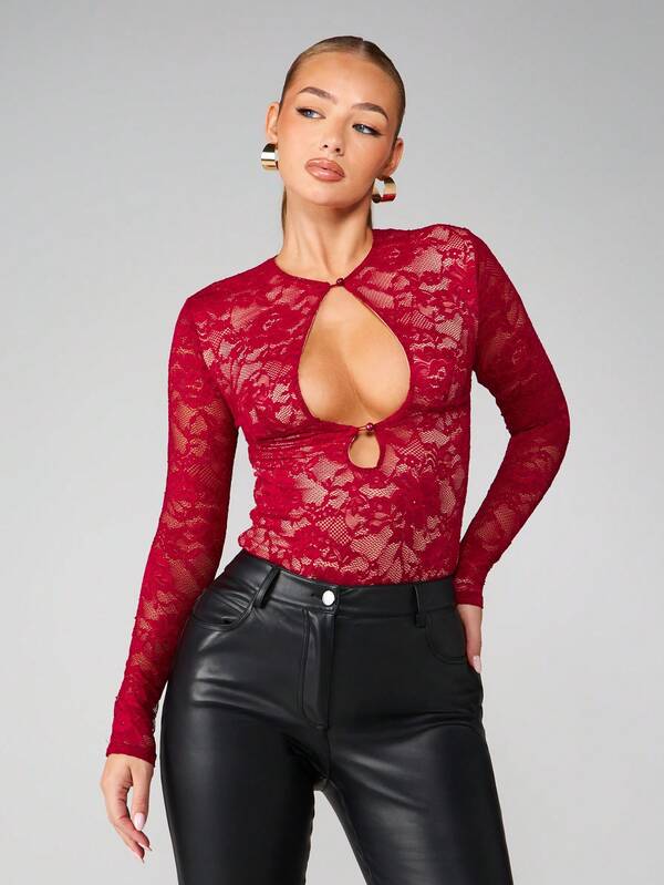 missguided MISSGUIDED Long Sleeve Lace Bodysuit With Cut Out