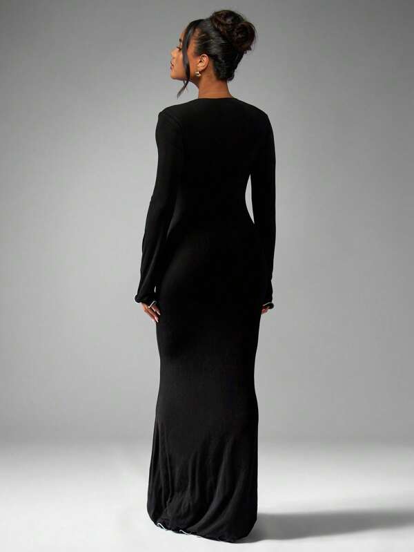 Missguided MISSGUIDED Long Sleeve Maxi Dress With Ruffle Trim Details