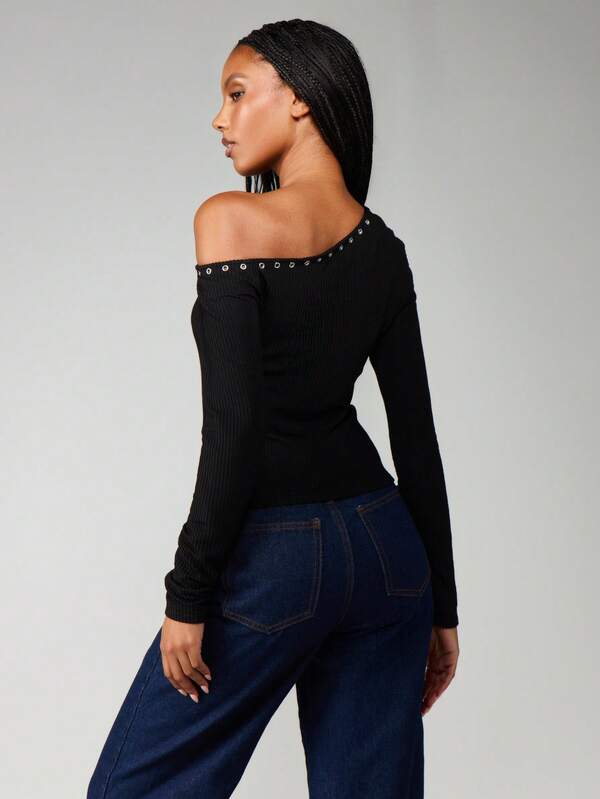 Missguided MISSGUIDED Long Sleeve Off Shoulder Eyelet Ribbed Top