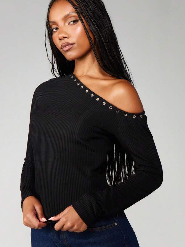 Missguided MISSGUIDED Long Sleeve Off Shoulder Eyelet Ribbed Top