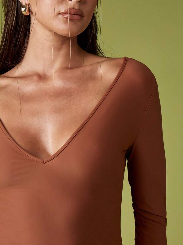 Missguided MISSGUIDED Long Sleeve Plunge Neck Fitted Midi Dress