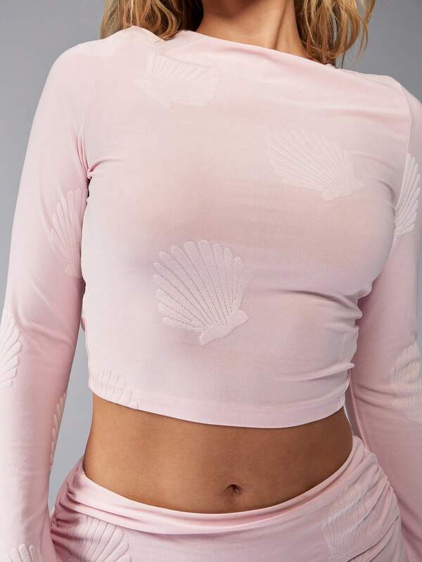 Missguided MISSGUIDED Long Sleeve Shell Print Mermaid Jacquard Crop Top
