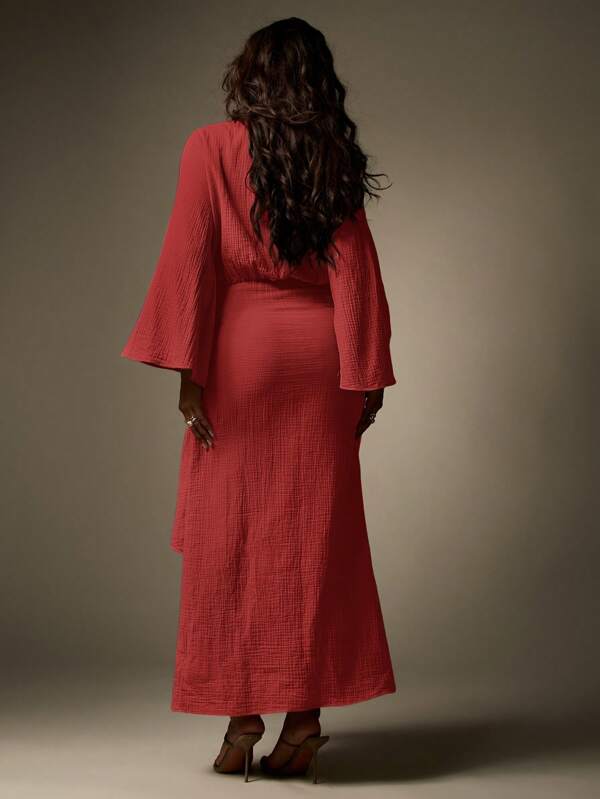 Missguided MISSGUIDED Long Sleeve V Neck Maxi Dress With Bell Sleeves