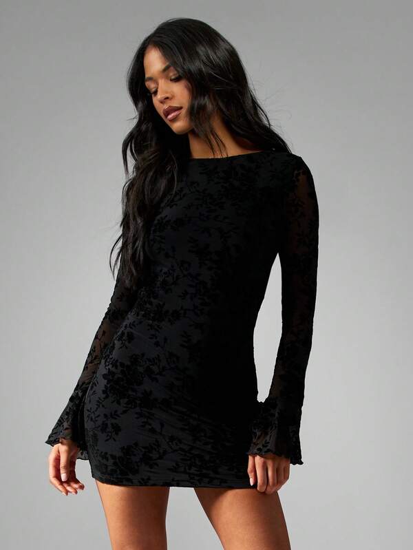 Missguided MISSGUIDED Long Sleeve Velvet Burnout Mini Dress Flare Bell Sleeves