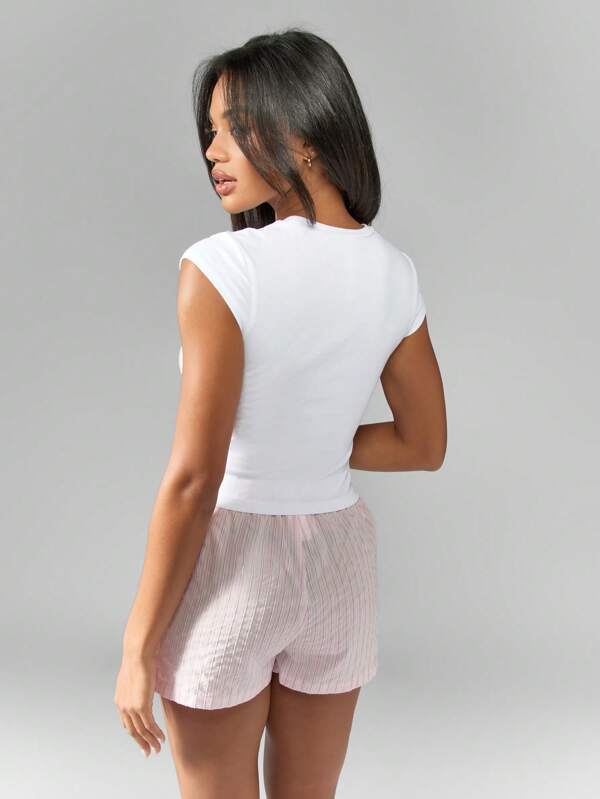 Missguided MISSGUIDED Lucky Star Baby Tee Cropped Fitted T-Shirt