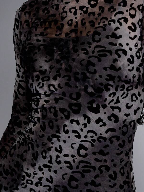 Missguided MISSGUIDED Luxurious Leopard Print Mesh Long Sleeve Bodycon Maxi Dress