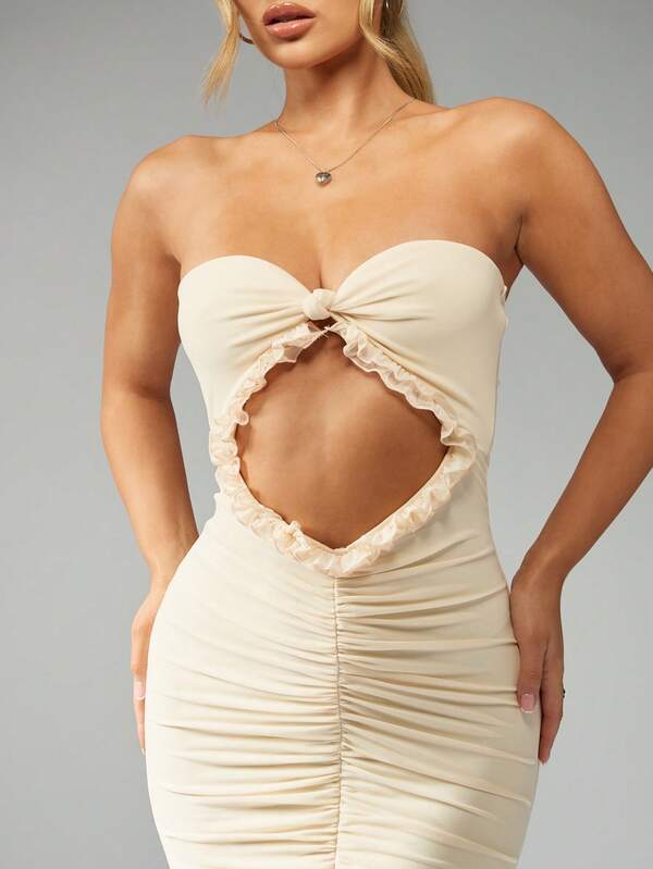 Missguided MISSGUIDED Mesh Frill Cut Out Bandeau Maxi Dress