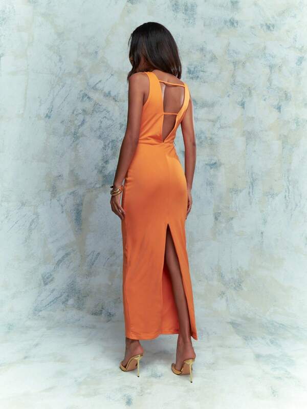Missguided MISSGUIDED Metal Clasp Detail Plunge Neck Cut Out Midi Dress